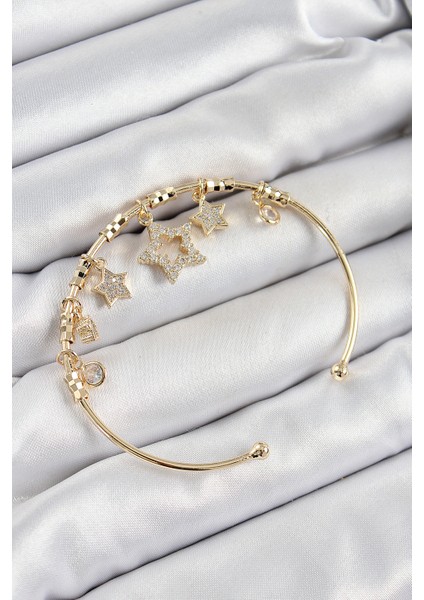 Pirinç Zirkon Taşlı Yıldız Model Gold Renk Charm Bileklik