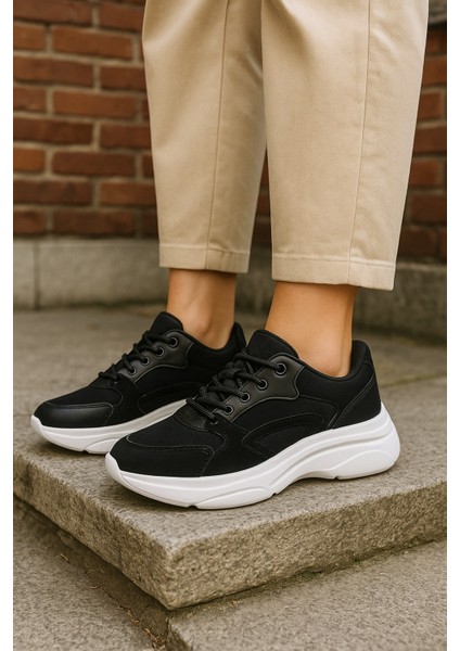 Premium Kalın Tabanlı Ortopedik Siyah-Beyaz Kadın Günlük Spor Ayakkabı fiyatları