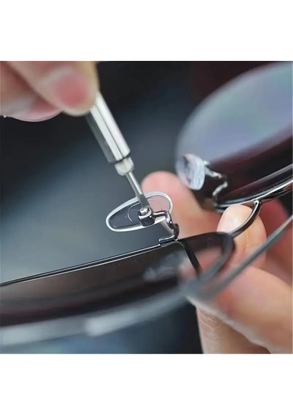 Mini Tornavida Seti 20 Parça, Anahtarlık, Vida, Gözlük ve Saat Tamiri Için indirimleri