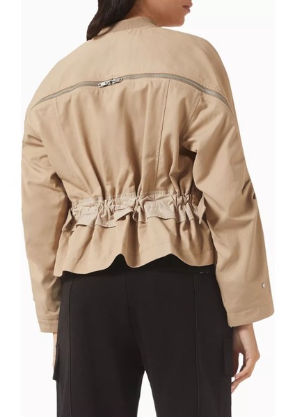 Cocoon Bomber Ceket Bej, Fermuarlı, Utility Detaylı ve Şık Kesim