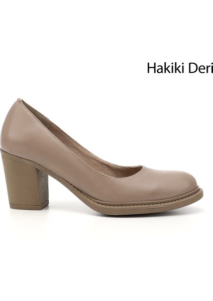 Kadın Bej Orta Kalın Topuklu Hakiki Deri Ayakkabı