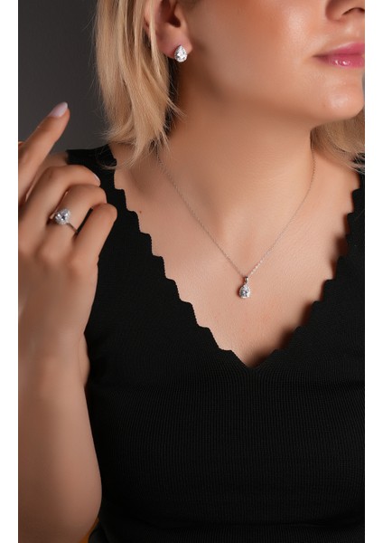 925 Ayar Gümüş , Damla Beyaz Taşlı Şık Tasarımlı Kolye, Küpe ve Yüzük Seti