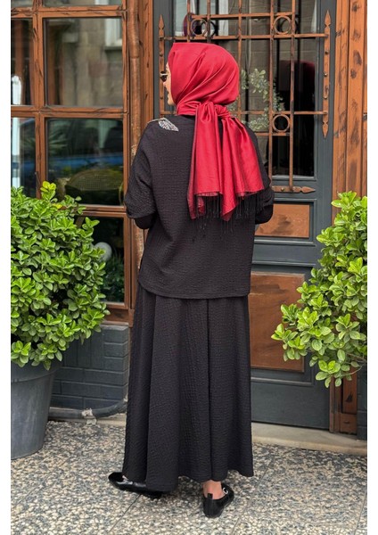 Nurcan Çetin Etekli Takım 25443 Siyah fırsatları