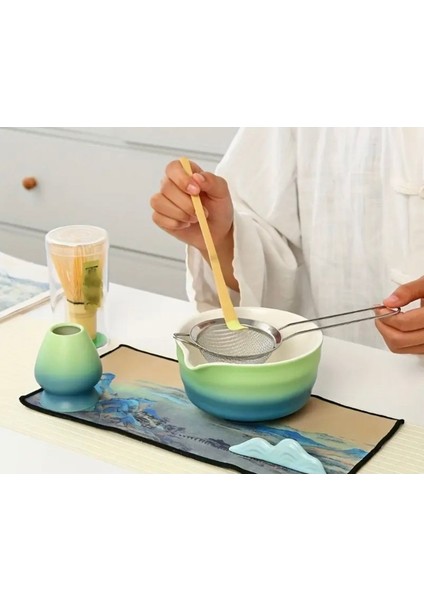 Matcha Seti, Seramik Kase ve Bambu Süpürge ile Japon Çay Seremonisi indirimleri