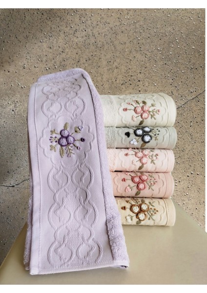 Elite El Işi 3D Nakışlı Kutulu 50X90 cm %100 Pamuklu