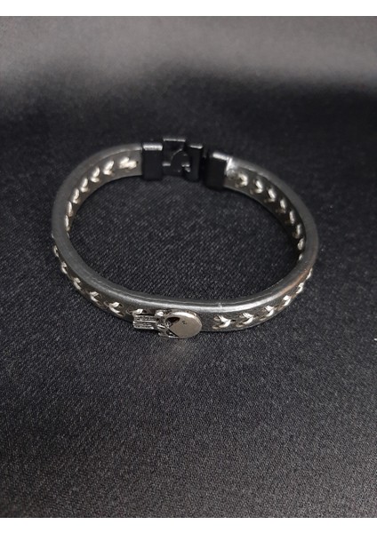 Unisex Suni Deri Metal Detaylı El Yapımı Bileklik fırsatları