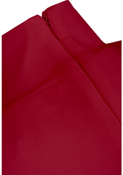 Vatkalı Dik Yaka Tshirt