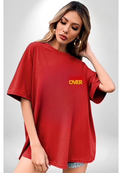 Game Over Baskılı Oyun Tutkunları Için Grafik Kırmızı Oversize Kadın Erkek Ön Minimal Baskılı Tişört modelleri
