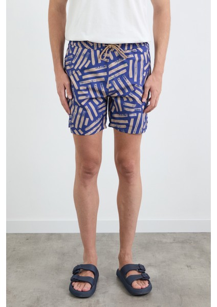 Çizgi Baskılı Cepli Deniz Şortu
