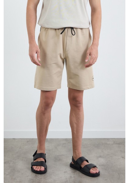 Beli Bağlamalı Baskılı Şort