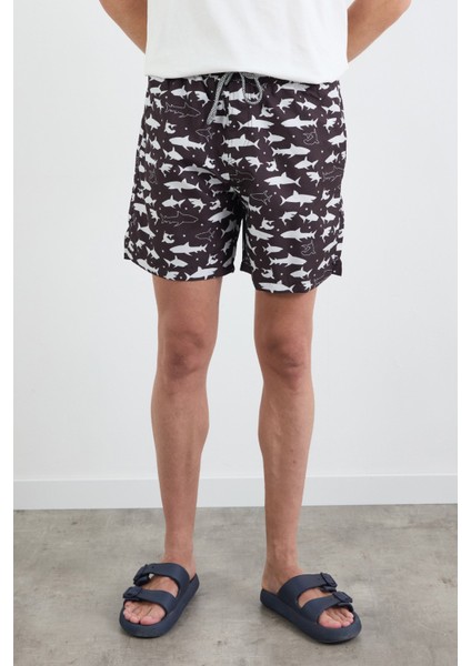 Köpek Balığı Baskılı Cepli Deniz Şortu modelleri