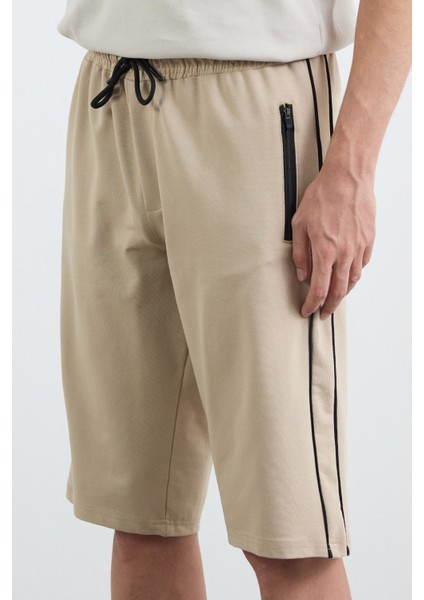 Basic Fermuarlı Beli Lastikli Şort indirimleri