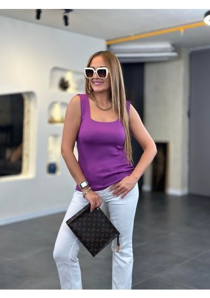 Kare Yaka Kalın Askılı Beyaz Triko Bluz indirimleri