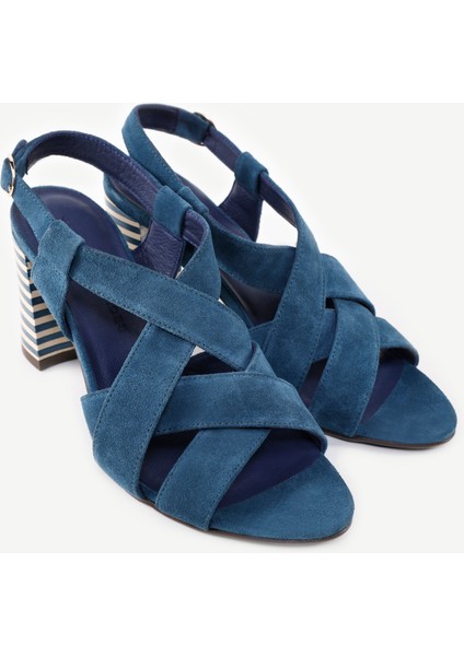 Çapraz Bantlı Deri Topuklu Sandalet indirimleri