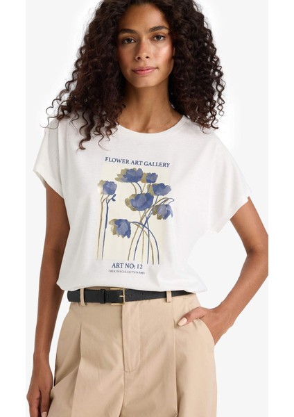 Bisiklet Yaka Çiçek Baskılı Kısa Kollu Tişört E5138AX25AU