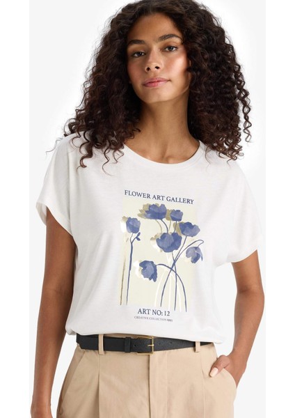 Bisiklet Yaka Çiçek Baskılı Kısa Kollu Tişört E5138AX25AU modelleri