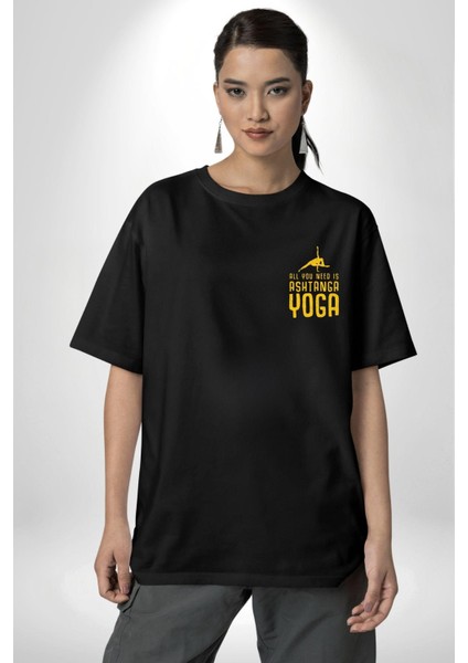 Ashtanga Yoga Sadelik ve Güç Siyah Oversize Kadın Erkek Ön Minimal Baskılı Tişört modelleri
