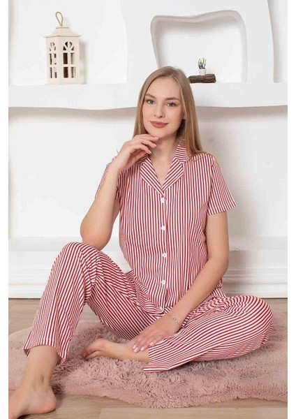 Kadın Önden Düğmeli Kısa Kol Likralı Çizgili Gömlek Pijama Takımı fiyatları