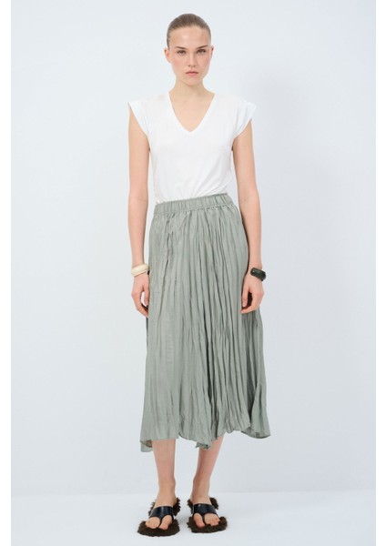 Beli Lastikli Piliseli Midi Etek Cagla Yesili 12745148000