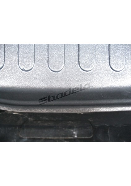 2000 Bmw 5 Serisi E39 Sedan 3D Kauçuk Bagaj Havuzu