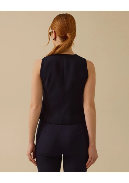 10018 Kruvaze Yaka Cep Görünümlü Önden Düğmeli Şık Yelek #03-25# modelleri