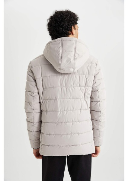 Rüzgar Geçirmez Şişme Mont Slim Fit Dar Kesim Kapüşonlu Suni Kürk Astarlı Fermuarlı R0216AZ23AU