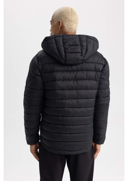 Fit Su İtici Slim Fit Kapüşonlu Şişme Mont A3034AX23AU