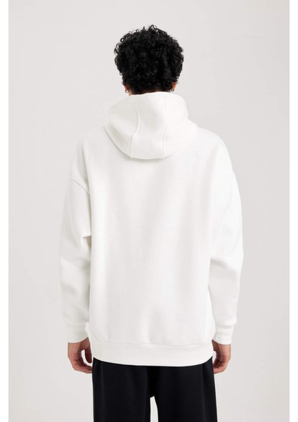 Oversize Geniş Kalıp Kapüşonlu Kanguru Cepli Basic Düz Sweatshirt A4331AX23AU