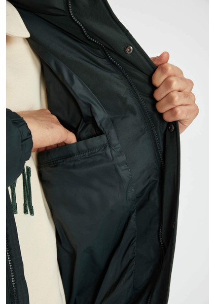 Fermuarlı Çıtçıtlı Cepli Dik Yaka Şişme Mont A2519AX23WN