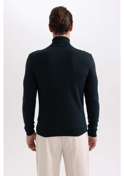 Slim Fit Dar Kesim Balıkçı Yaka Basic Düz Triko Kazak R1124AZ23WN