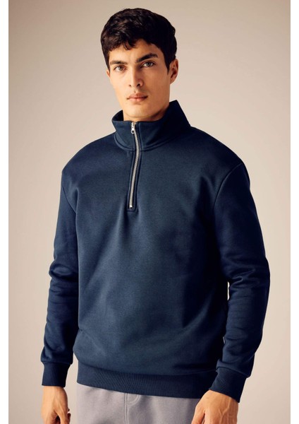 Comfort Regular Fit Rahat Kalıp Fermuarlı Dik Yaka Basic Düz Sweatshirt X7405AZ23AU