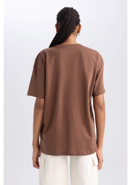 Kadın Kahverengi Oversize Fit Geniş Kesim Bisiklet Yaka Basic Düz %100 Pamuk Kısa Kollu Tişört B0648AXNS