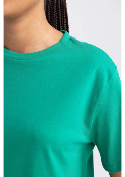 Kadın Green Regular Fit Düz Kesim Bisiklet Yaka Düz Basic %100 Pamuk Kısa Kollu Tişört B0642AXNS
