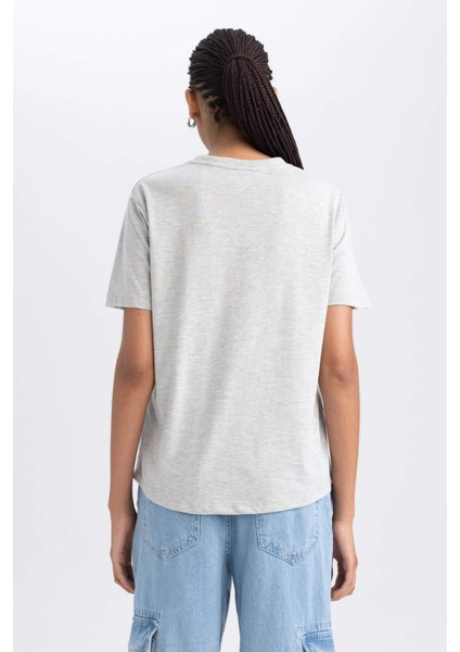 Kadın Gri Regular Fit Düz Kesim Bisiklet Yaka Düz Basic %100 Pamuk Kısa Kollu Tişört B0642AXNS