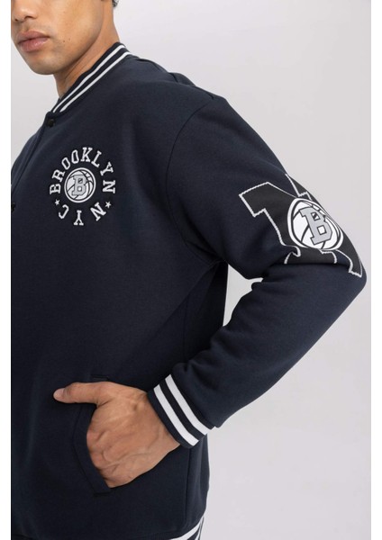 Fit Oversize Geniş KAlıp Kolej Yaka Baskılı Çıtçıt Kapamalı Cepli Bomber Hırka B3887AX24SP