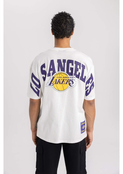 Fit NBA Los Angeles Lakers Oversize Geniş Kalıp Bisiklet Yaka Kısa Kollu Tişört B3894AX24SP