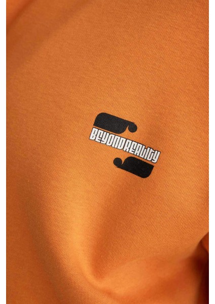 Comfort Regular Fit Rahat Kalıp Kapüşonlu Çıtçıt Kapamalı Baskılı Sweatshirt B4766AX24SP