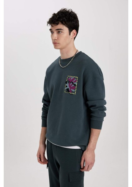 Comfort Regular Fit Rahat Kalıp Bisiklet Yaka Baskılı Sweatshirt B4754AX24SP