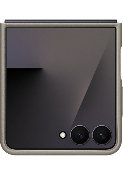 Galaxy Z Flip 7 Deri Kılıf - Gri