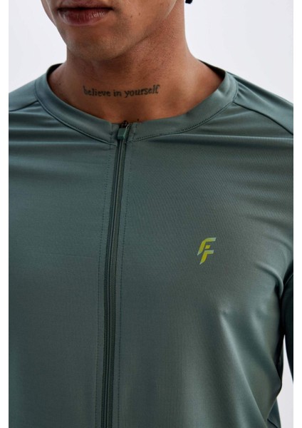 Slim Fit Dar Kesim Bisiklet Yaka Fermuarlı Ağır Kumaş Sporcu Kısa Kollu Tişört B5144AX24SP