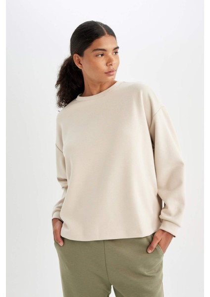 Fit Oversize Geniş Kalıp Bisiklet Yaka Basic Düz Skuba Dalgıç Kumaş Sporcu Sweatshirt B4668AX24SP