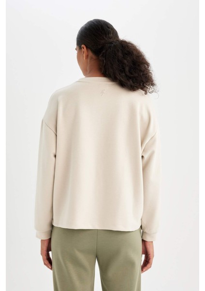 Fit Oversize Geniş Kalıp Bisiklet Yaka Basic Düz Skuba Dalgıç Kumaş Sporcu Sweatshirt B4668AX24SP