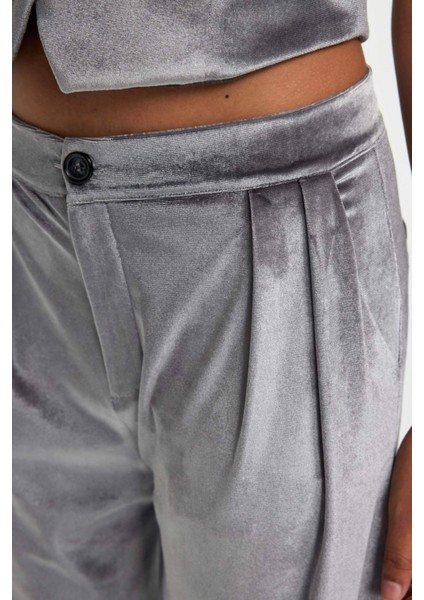 Klasik Kadife Pantolon Wide Leg Fit Geniş Bol Paça Yüksek Bel Pileli Çift Cepli B6216AX23WN