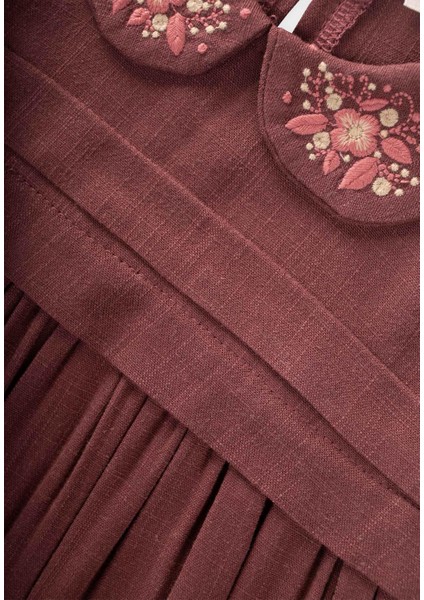 Bebe Yaka Nakışlı Keten Elbise 2-7 Yaş Mürdüm modelleri