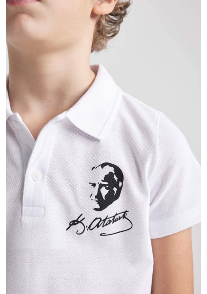 Erkek Çocuk Polo Yaka Pike Kısa Kollu Atatürk Baskılı Beyaz Tişört B6939A824SM