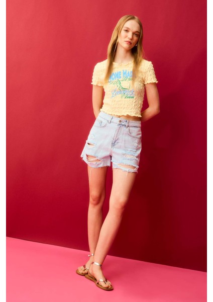 Mom Fit Yüksek Bel Kesik Uçlu Paça Jean Şort B7684AX24HS