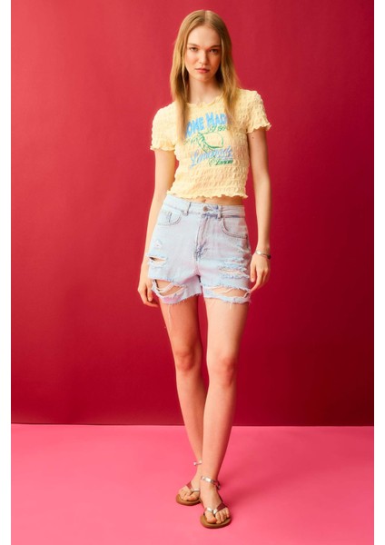 Mom Fit Yüksek Bel Kesik Uçlu Paça Jean Şort B7684AX24HS
