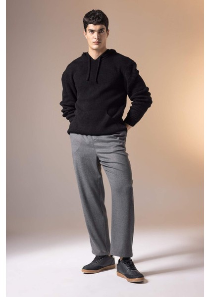 Pantolon Relax Fit Beli Bağcıklı Cepli Basic Düz Düz Paça B7336AX23WN fırsatları