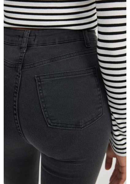 Kadın Antrasit Anna-Super Skinny Fit Dar Kesim Pamuklu Kot Pantolon B8593AXNS