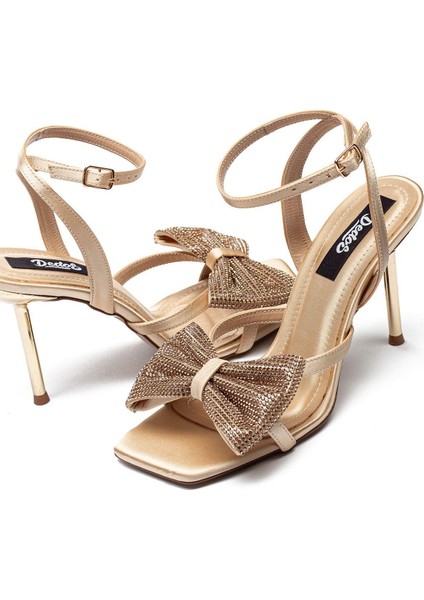 Yüksek Topuk Bilekten Bağlamalı Açık Kadın Taş Fiyonklu Abiye Ayakkabı 8100 modelleri